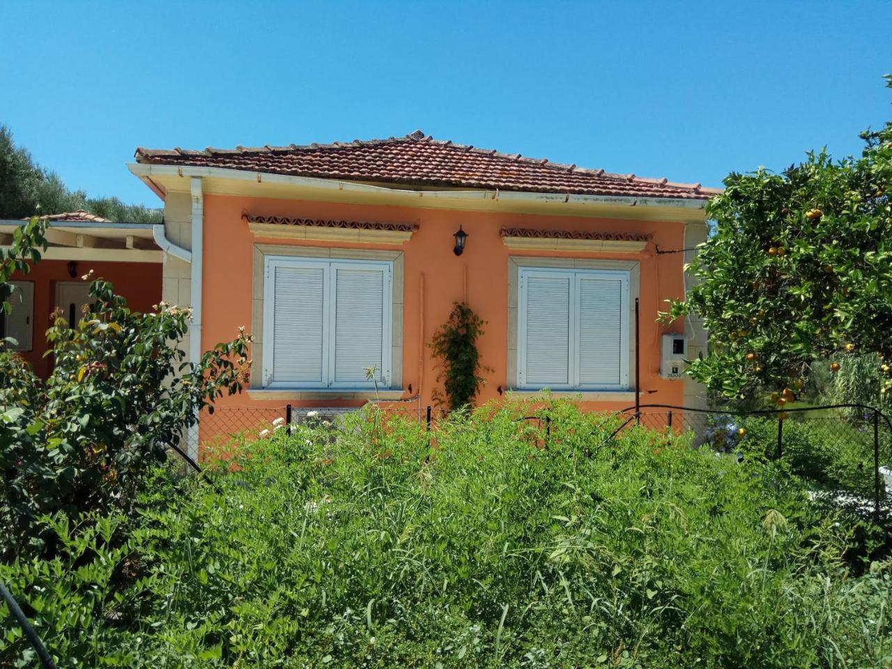 Monte Caputo Holiday House Alykes  Exterior foto